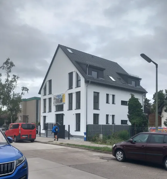 Nachmieter für charmante 2-Zimmer-Wohnung mit Terrasse — photo 1